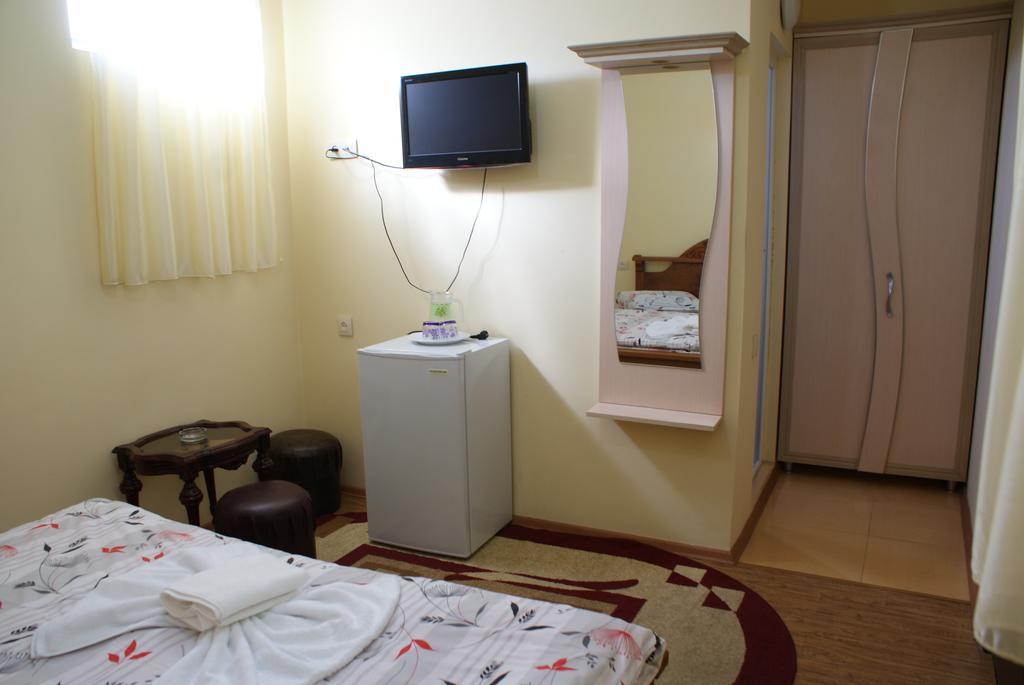 Marani Hotel Batoumi Chambre photo